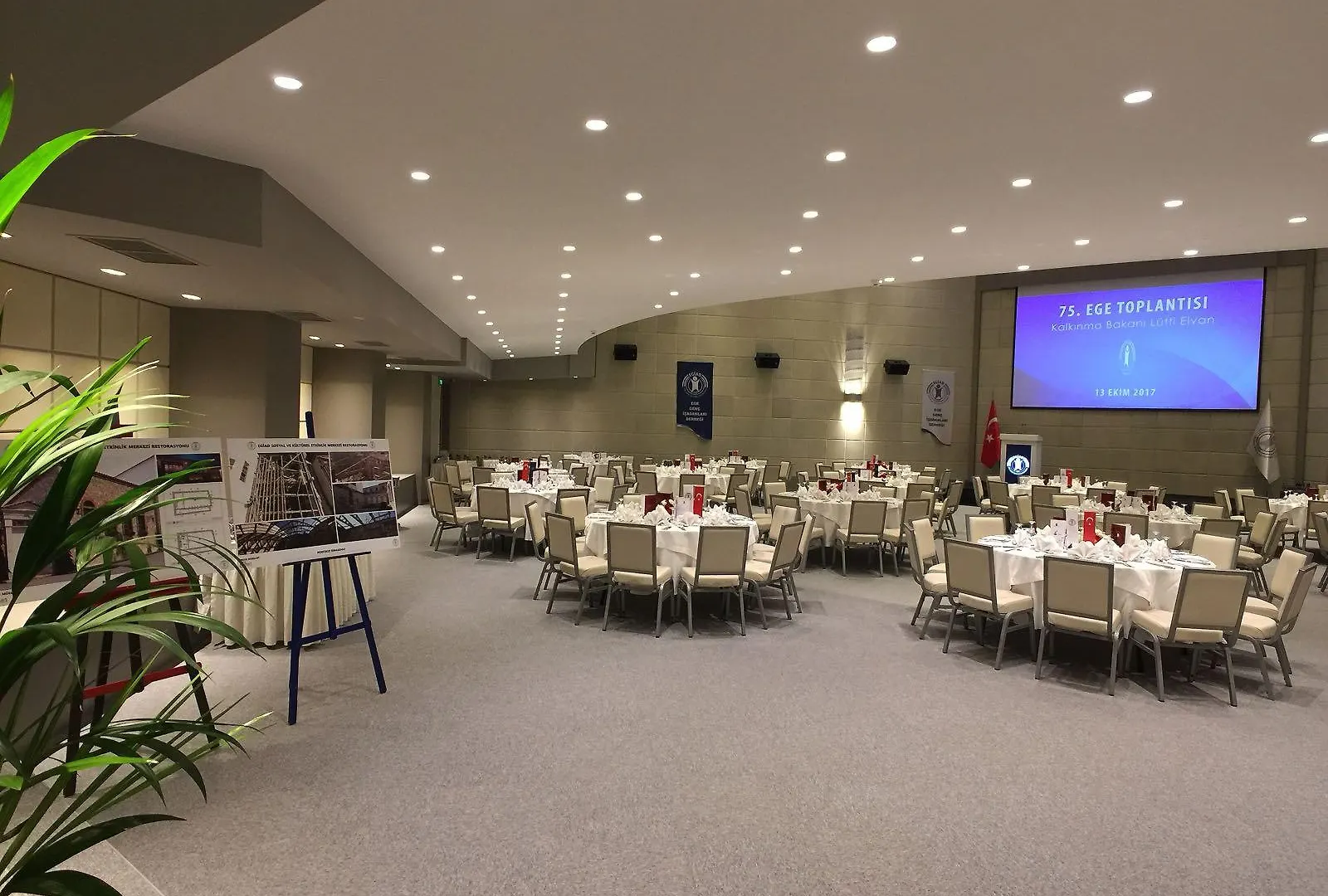 Karaca Hotel Esmirna